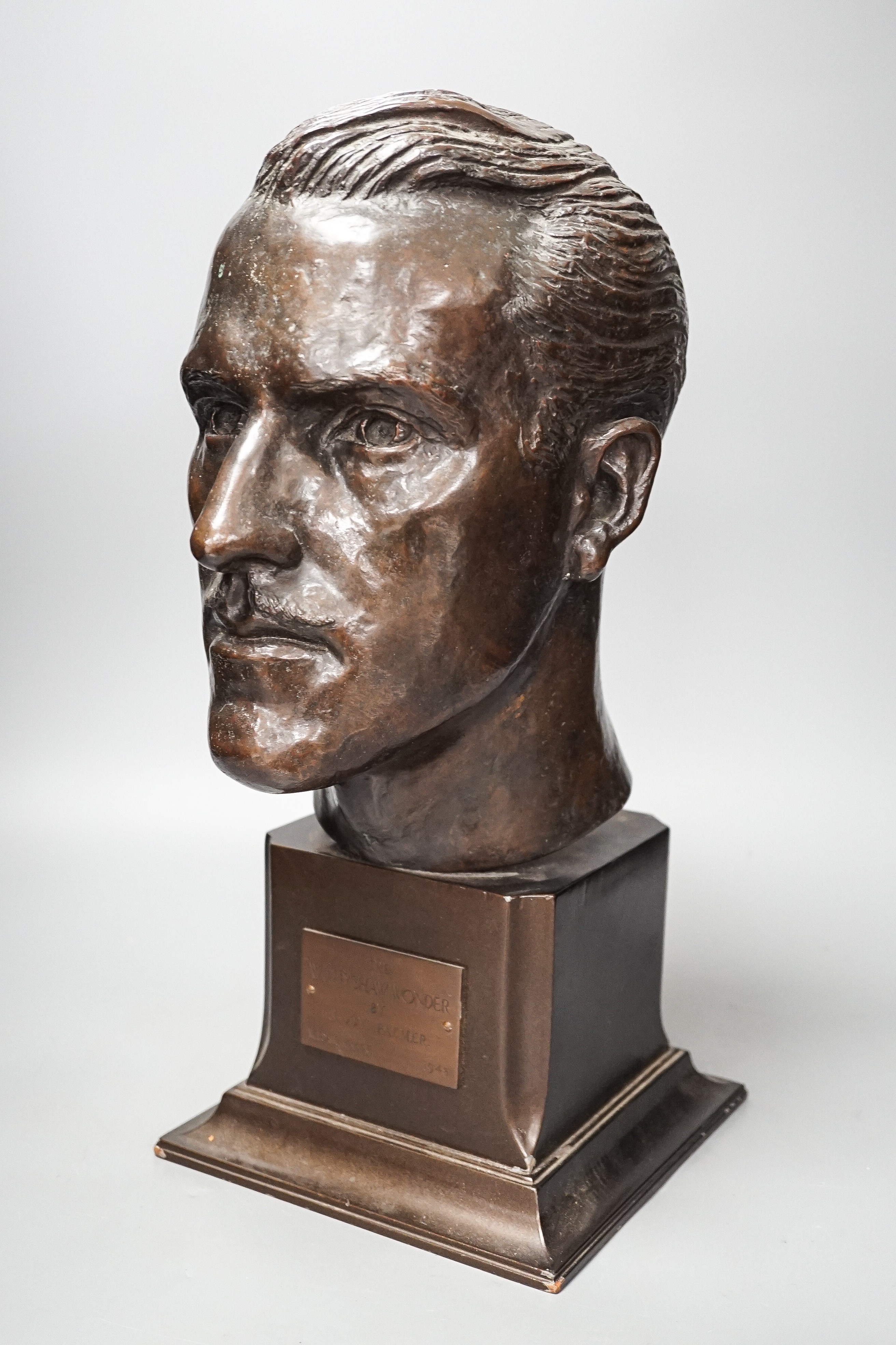 Teddy Palmer bronze bust, 'The Withyshaw Wonder', 1948. 42cm